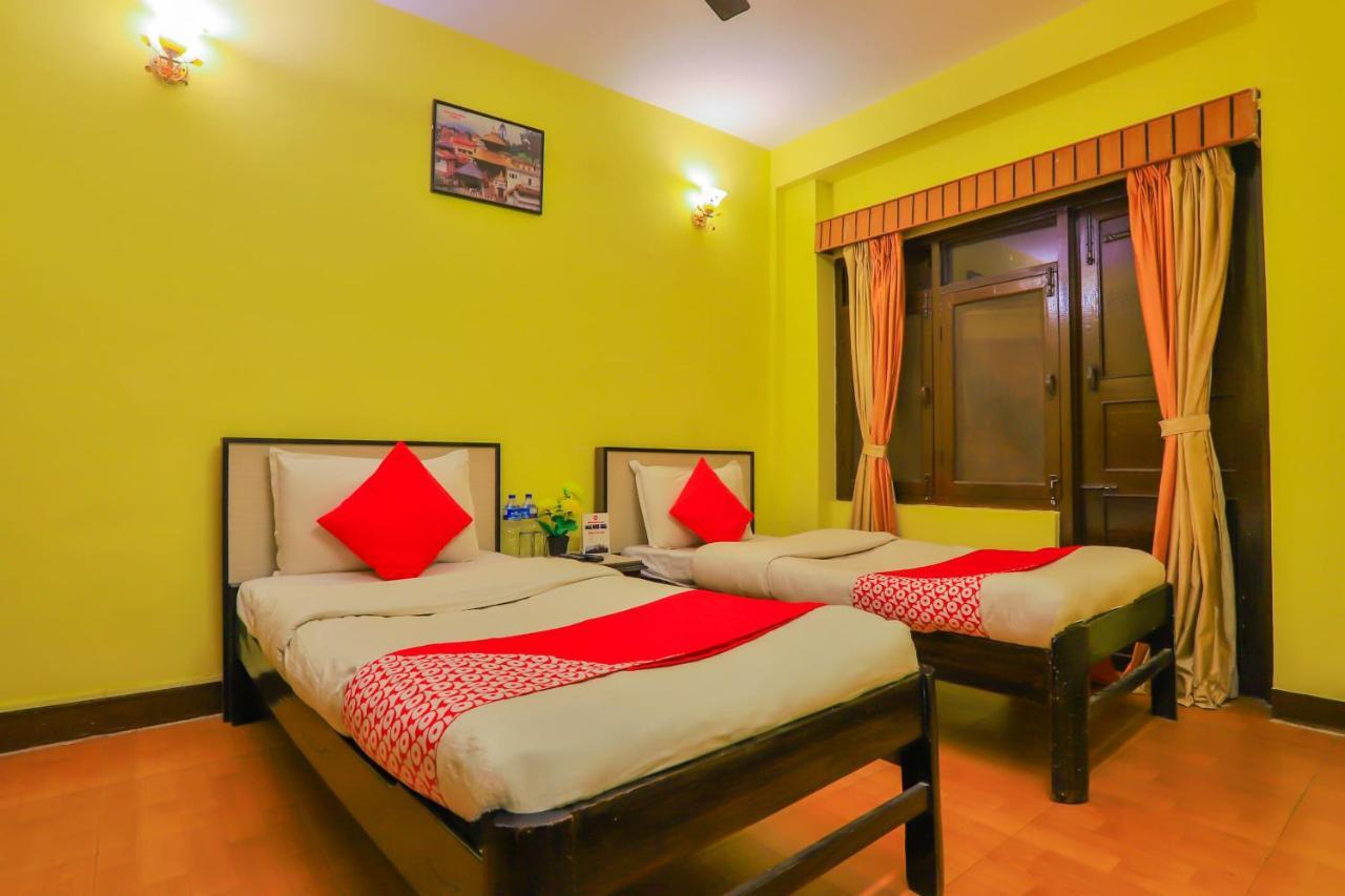 Hotel Everest Mount Holiday Katmandou Extérieur photo