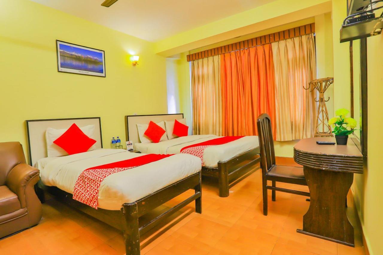 Hotel Everest Mount Holiday Katmandou Extérieur photo