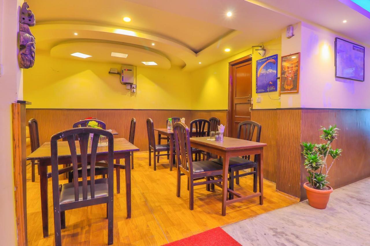 Hotel Everest Mount Holiday Katmandou Extérieur photo
